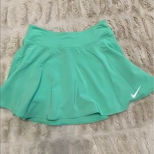 Nike tennis skirt